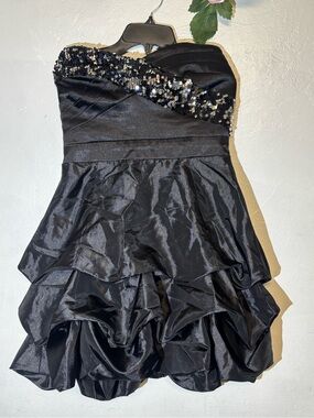 Trixxi Black One-Shoulder Sequin Ruffle Party Dress